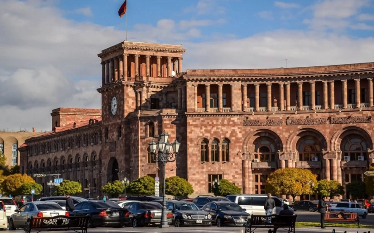 ABŞ Cənubi Qafqazla bağlı maraqlarını həyata keçirmək üçün Ermənistandan istifadə edir