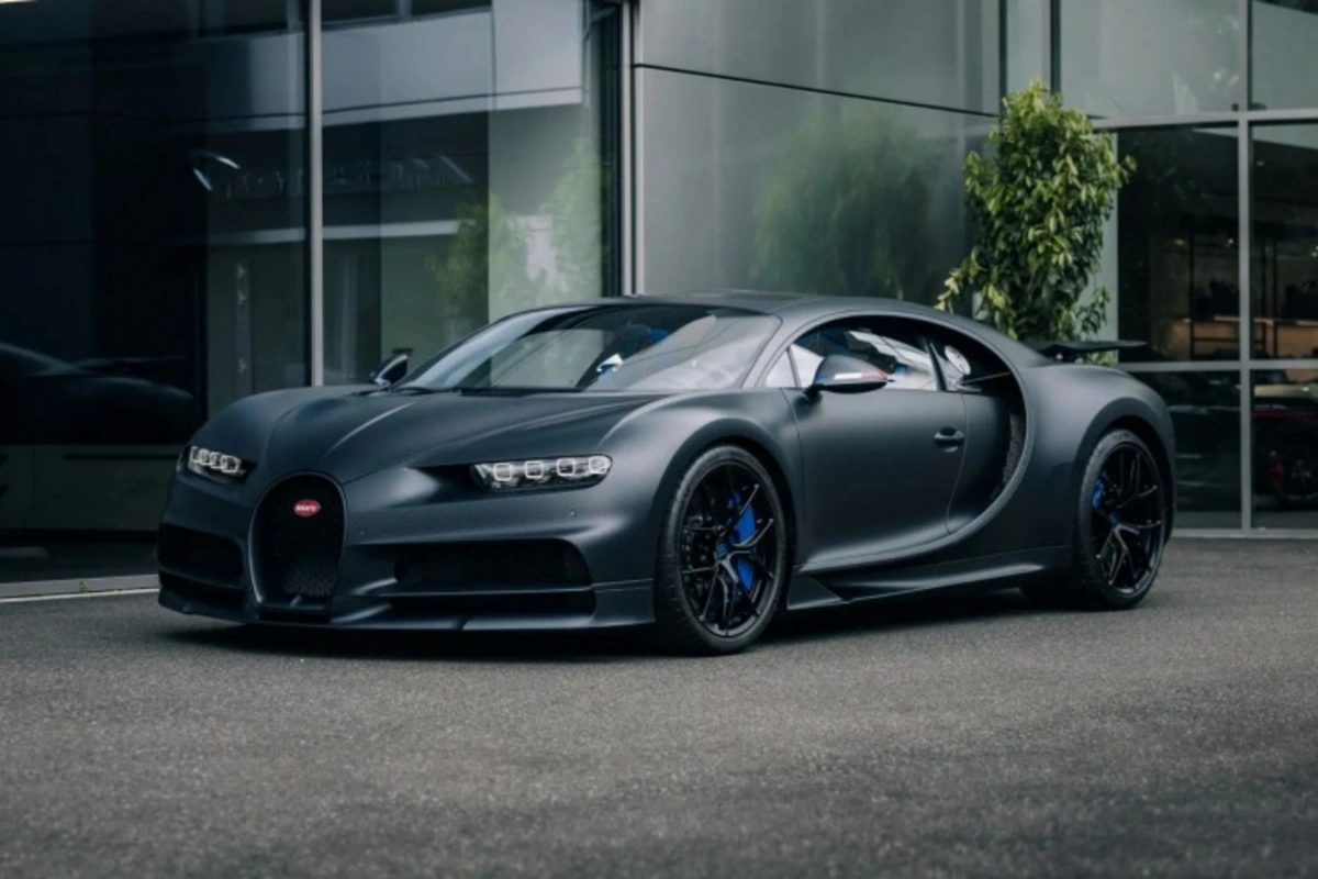 Nadir "Bugatti" hərraca çıxarılır