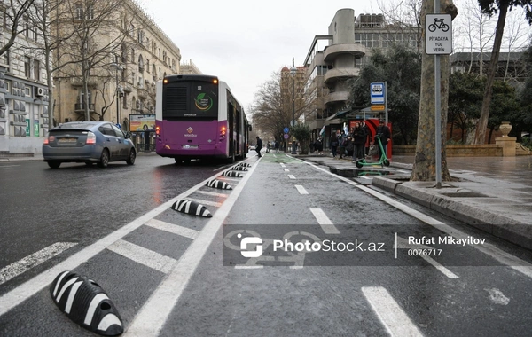 Velosiped yollarında hərəkət edən avtomobillərin sürücüləri 100 manat cərimə ediləcəklər