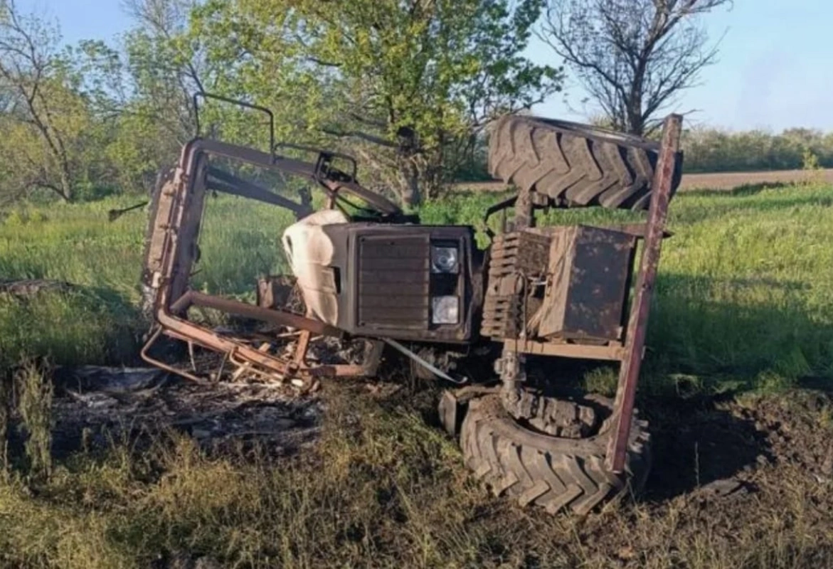 Ermənistanda traktor minaya düşüb, sürücü yaralanıb