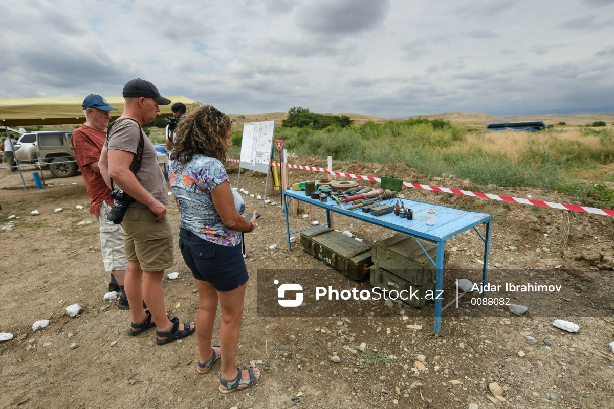 Международные путешественники посетили Физули