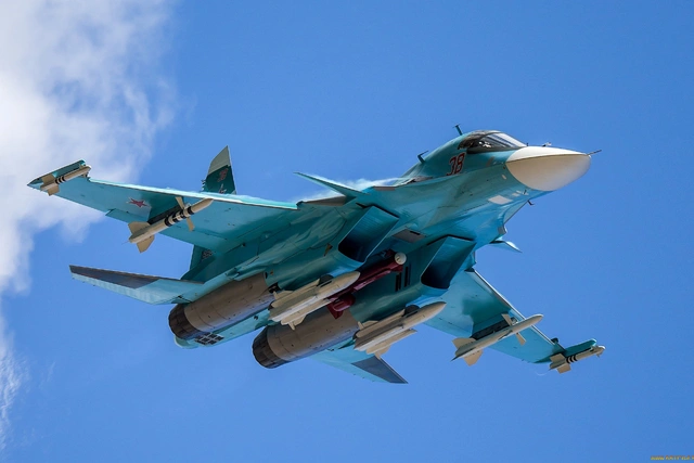 В России упал истребитель-бомбардировщик Су-34