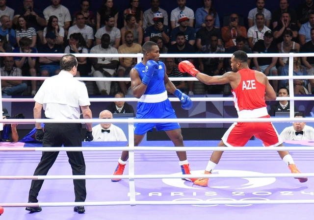 ОИ-2024: азербайджанский боксер вышел в четвертьфинал