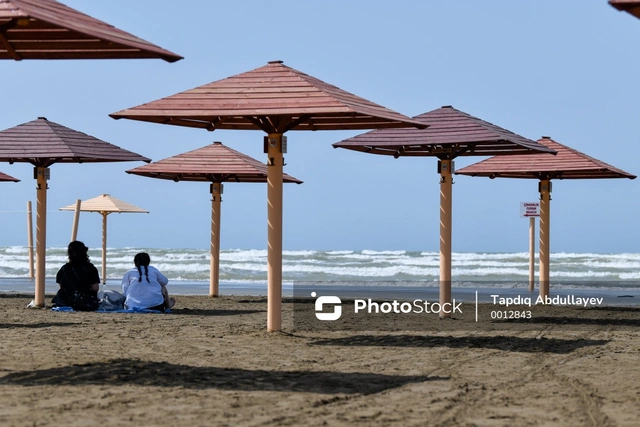 Sabah Abşeron çimərliklərində suyun temperaturu necə olacaq?