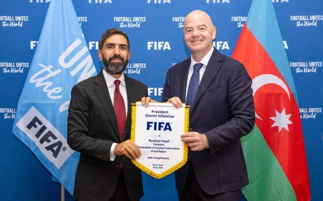Ровшан Наджаф встретился с президентом ФИФА