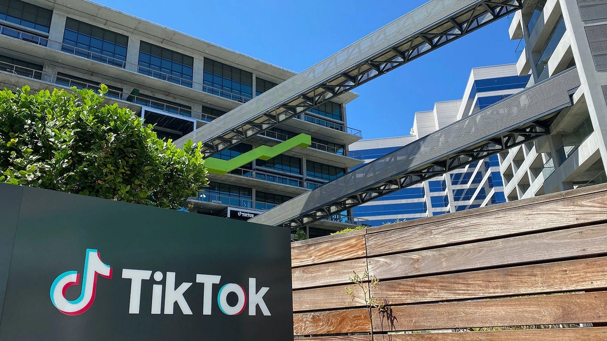 "TikTok"un baş qərargahında kütləvi zəhərlənmə baş verib