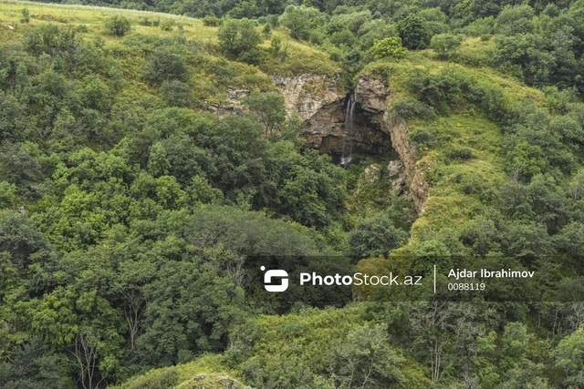 В село Бейлик Лачынского района планируется переселить 91 семью