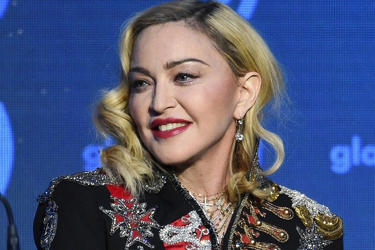 Madonna oğlunun ad günü şərəfinə şəxsi kadrlarını paylaşıb