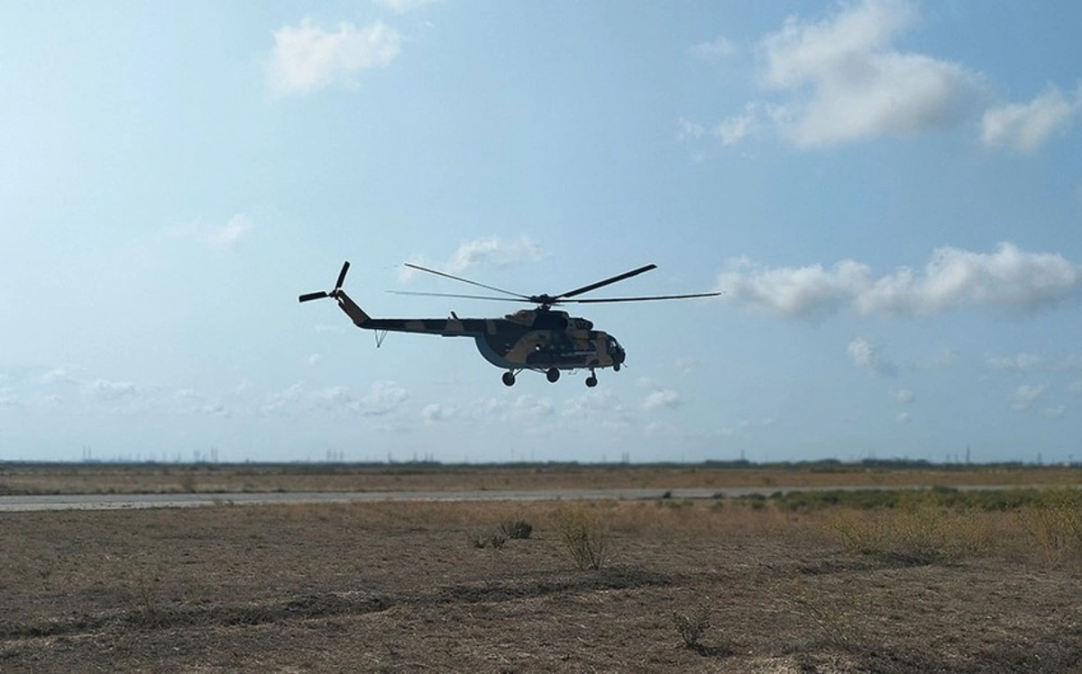 Hərbi helikopterlər havada: Azərbaycan Müdafiə Nazirliyi görüntülər yaydı