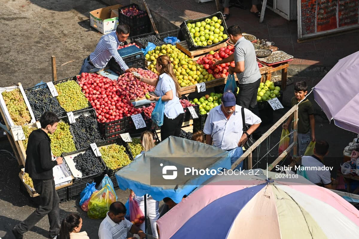 Rayon bazarlarında bahalaşan və ucuzlaşan MƏHSULLAR