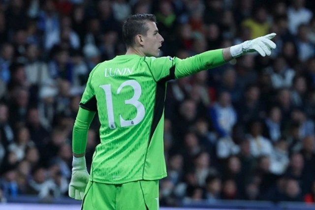 Andrey Lunin "Real Madrid"dəki gələcəyi ilə bağlı qərarını verib