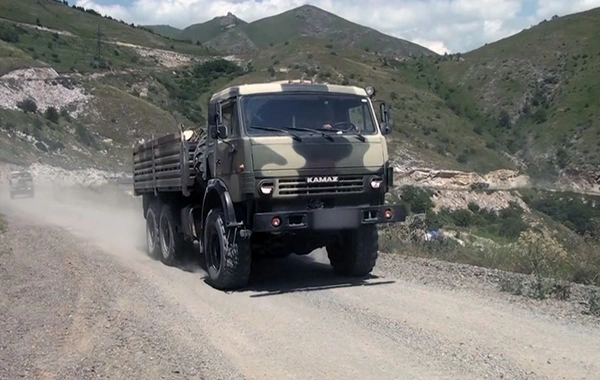 Военный грузовик попал в аварию в Гёйгёльском районе