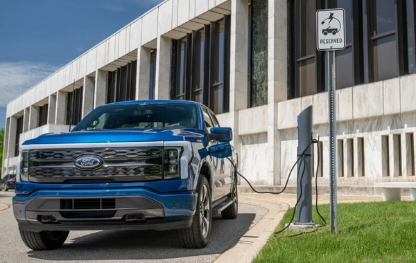 "Ford" böyük elektrik yolsuzluq avtomobili layihəsini ləğv etdi - SƏBƏB