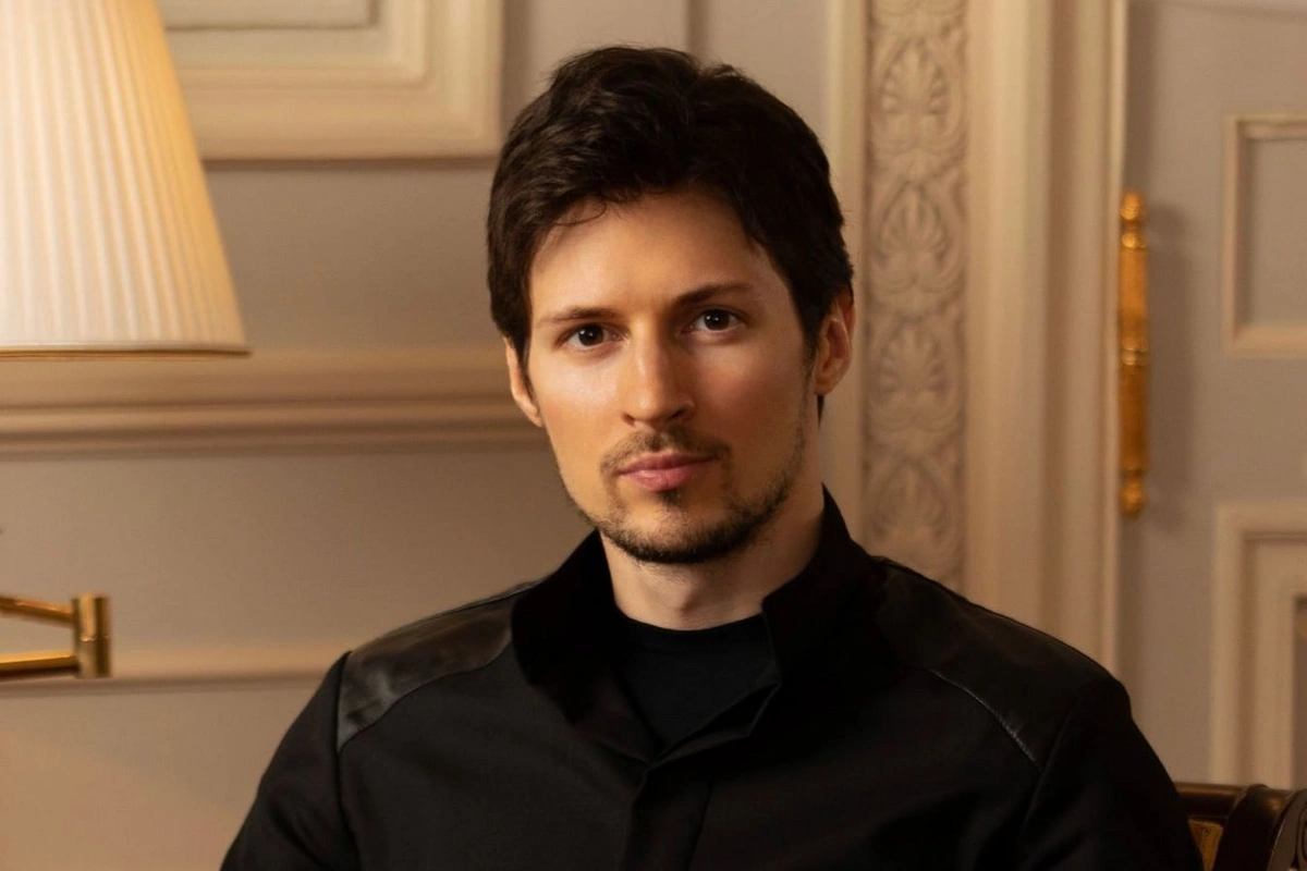 Pavel Durov Parisə enməyə cəmi bir neçə dəqiqə qalmış barəsində axtarış elan edilib