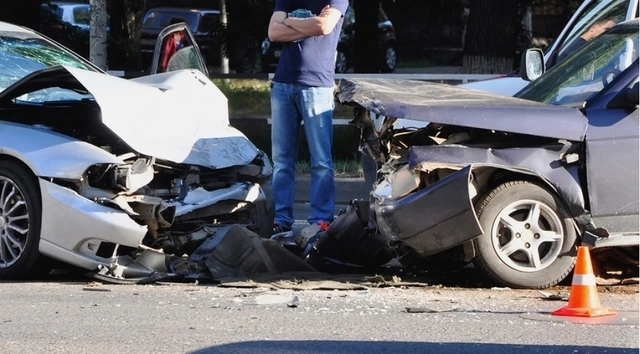 В поселке Джорат столкнулись два автомобиля, один перевернулся