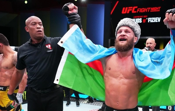 Рафаэль Физиев объявил дату своего возвращения в UFC