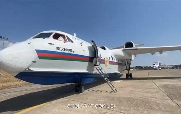 Azerbaycan'dan gönderilen uçak Balıkesir'de yangın söndürme çalışmalarına destek verdi