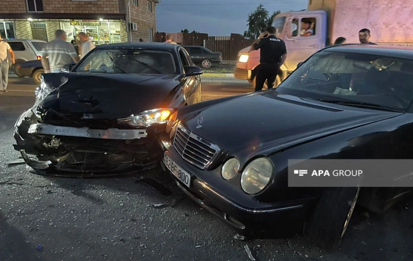 В Загатальском районе столкнулись два автомобиля: есть пострадавшие