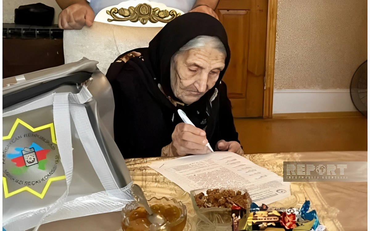 В Сумгайыте проголосовала 101-летняя избирательница