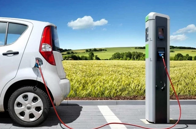 Norveç elektrik avtomobillərin satışı üzrə dünya rekorduna imza atıb