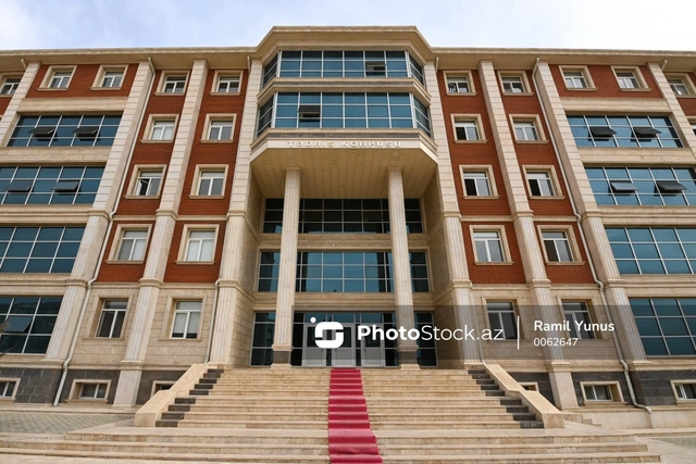 Naxçıvan Universitetinin ləğvi rəsmiləşdi, tələbələr köçürüldü