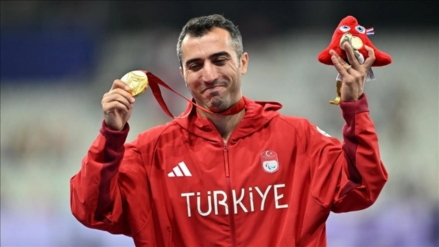 Türkiyəli paraatletin medalı əlindən alındı - SƏBƏB