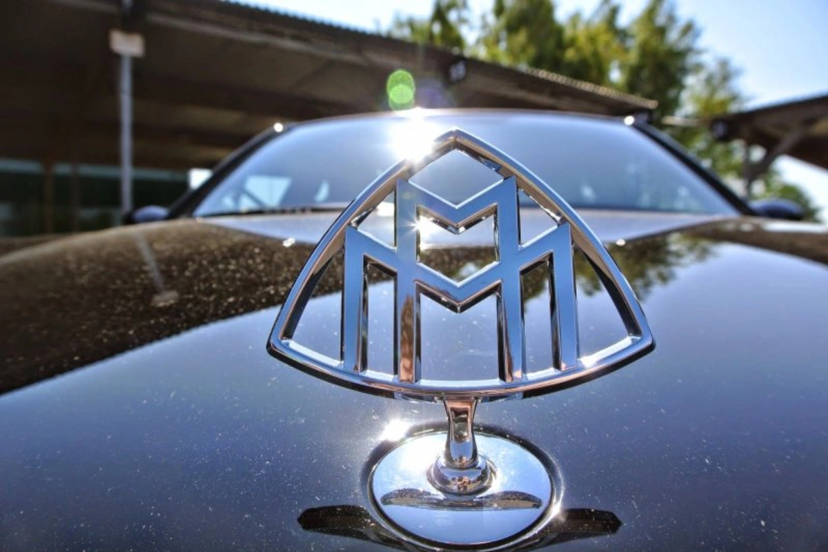 "Mercedes-Maybach" ətir kolleksiyası buraxıb