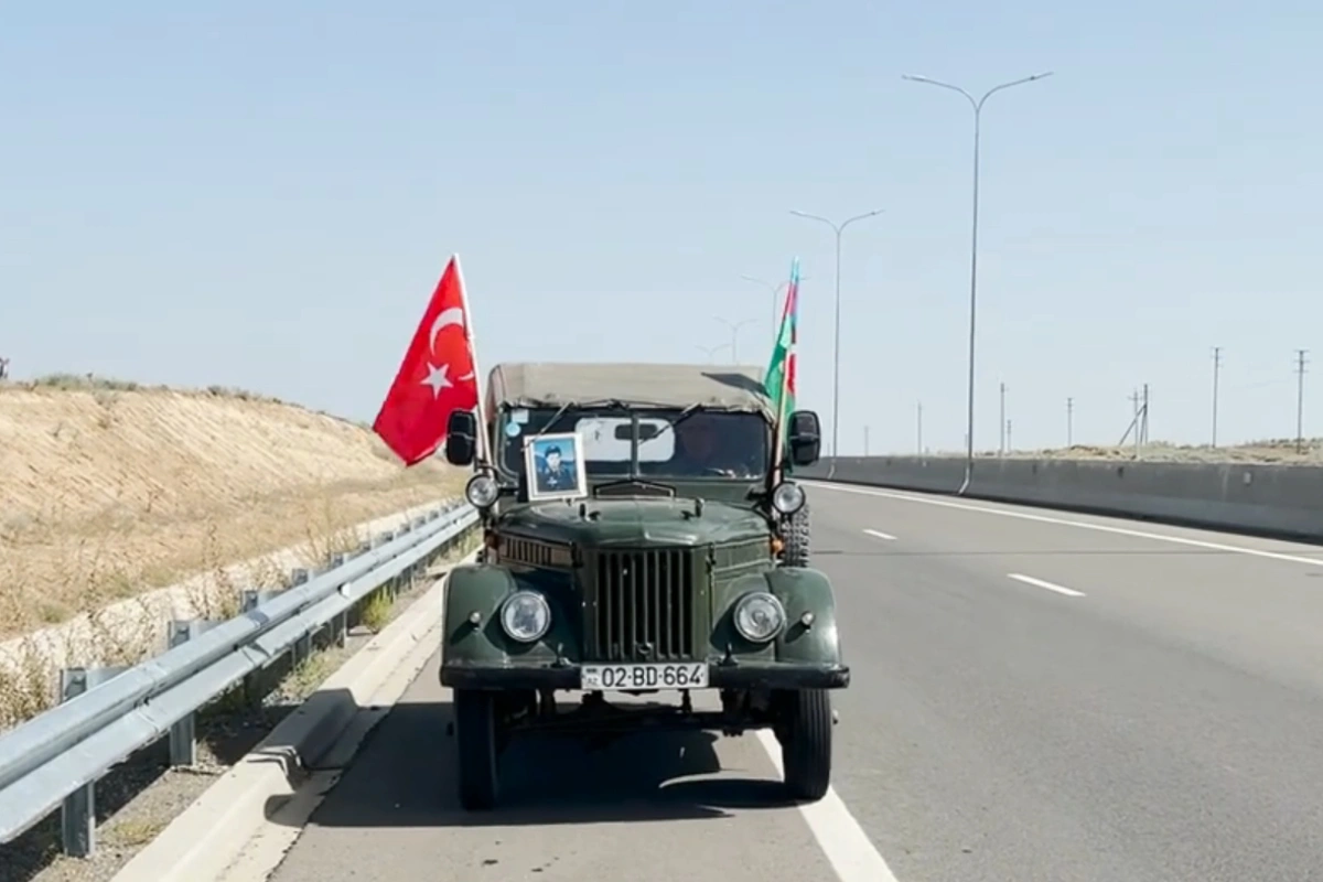 Ağdam sakini qardaşının şəhid olduğu maşınla ata yurduna getdi: "Elə bil Nadiri canlı gördüm"