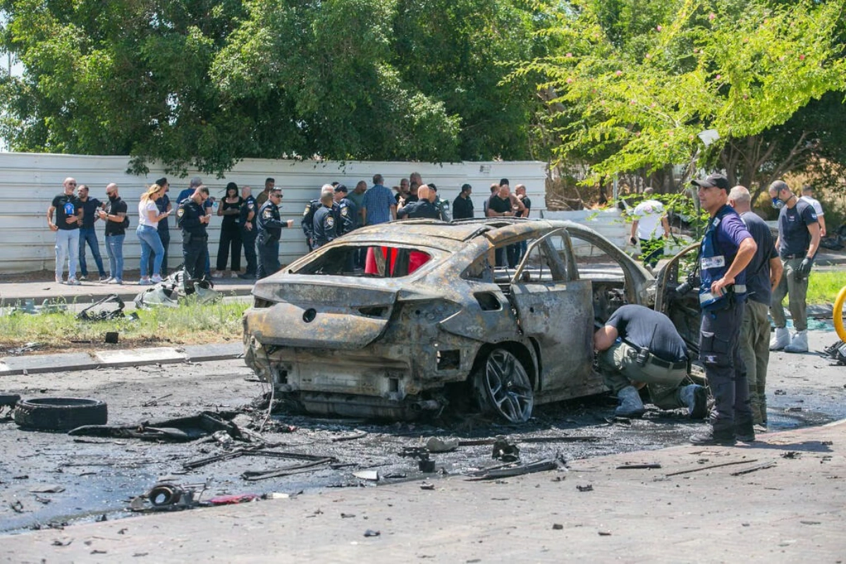 В Израиле из-за взрыва автомобиля погибли четыре человека