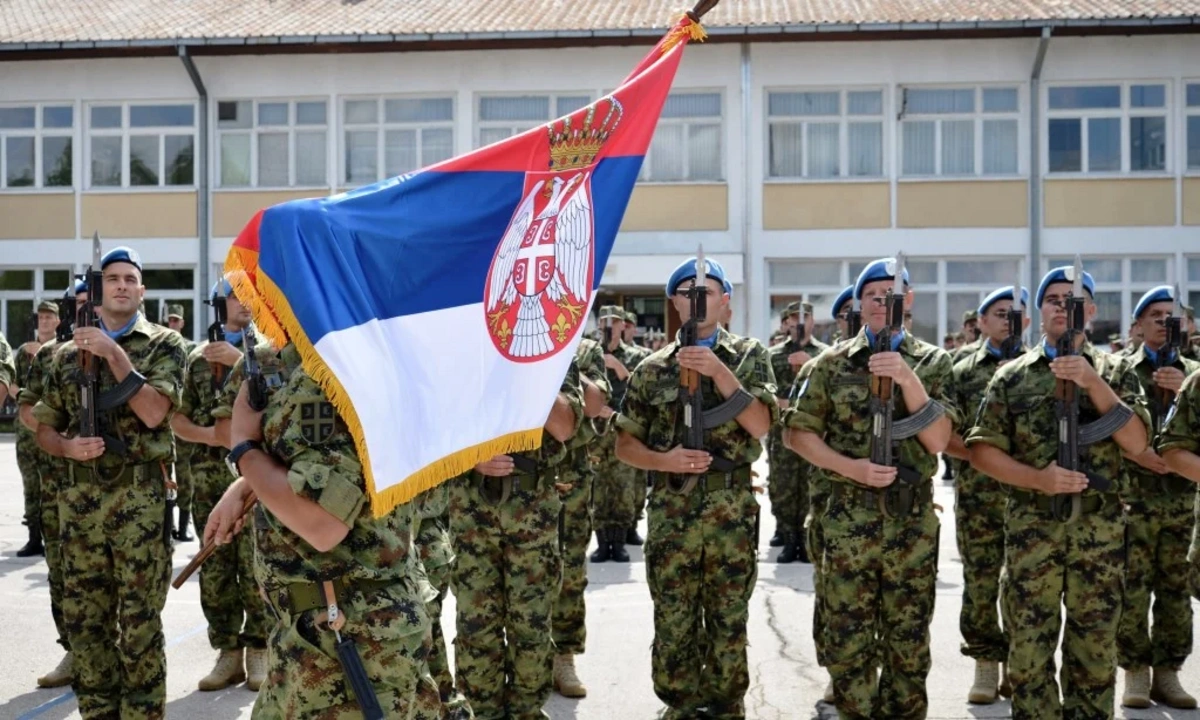 Вучич поддержал возобновление военной службы по призыву в Сербии