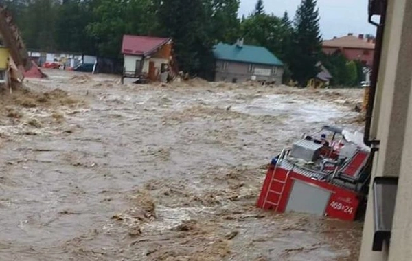 Юг Польши ушел под воду: введен режим стихийного бедствия