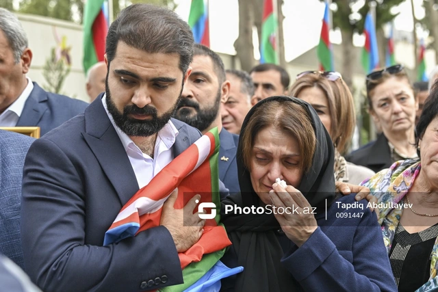 Birinci Qarabağ müharibəsi şəhidinin oğlu: "Atam yaralı yoldaşlarını yarı yolda buraxmayıb"