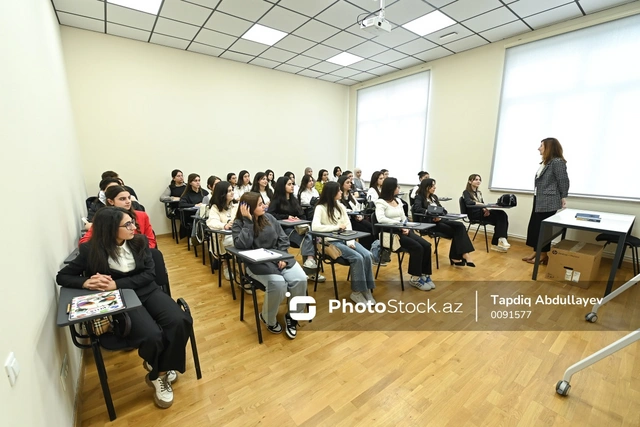 Qarabağ Universitetində ilk dərs günündən GÖRÜNTÜLƏR