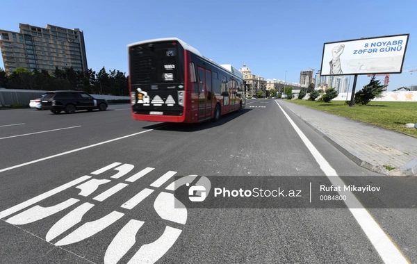 Sürücülərin NƏZƏRİNƏ - Bakıda 200 metrlik avtobus zolağı ləğv edildi