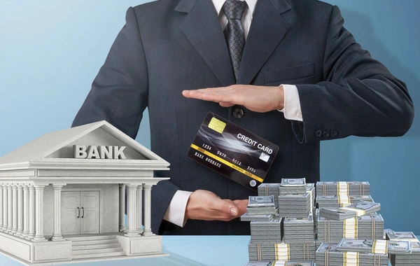 Azərbaycanda banklar gəliri xaricdən olan vətəndaşlara kredit vermirlər?