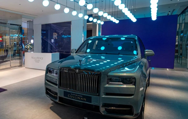 Rolls-Royce не планирует выпускать гибриды