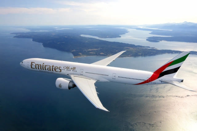 Авиакомпания Emirates отменила сегодняшние рейсы между Дубаем и Тегераном