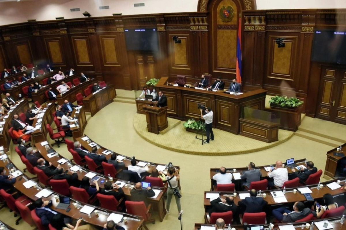 Ermənistan hökuməti Azərbaycanla delimitasiya razılaşmasını ratifikasiya üçün parlamentə göndərib