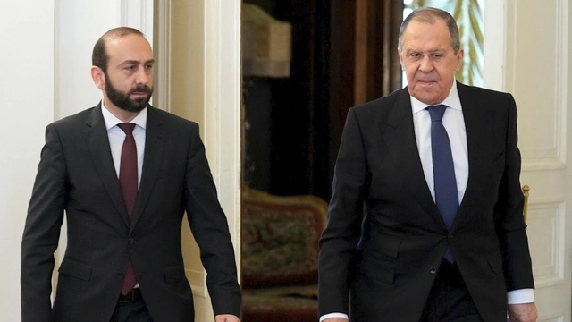 Lavrov və Mirzoyan "kvadrober"ləri müzakirə ediblər