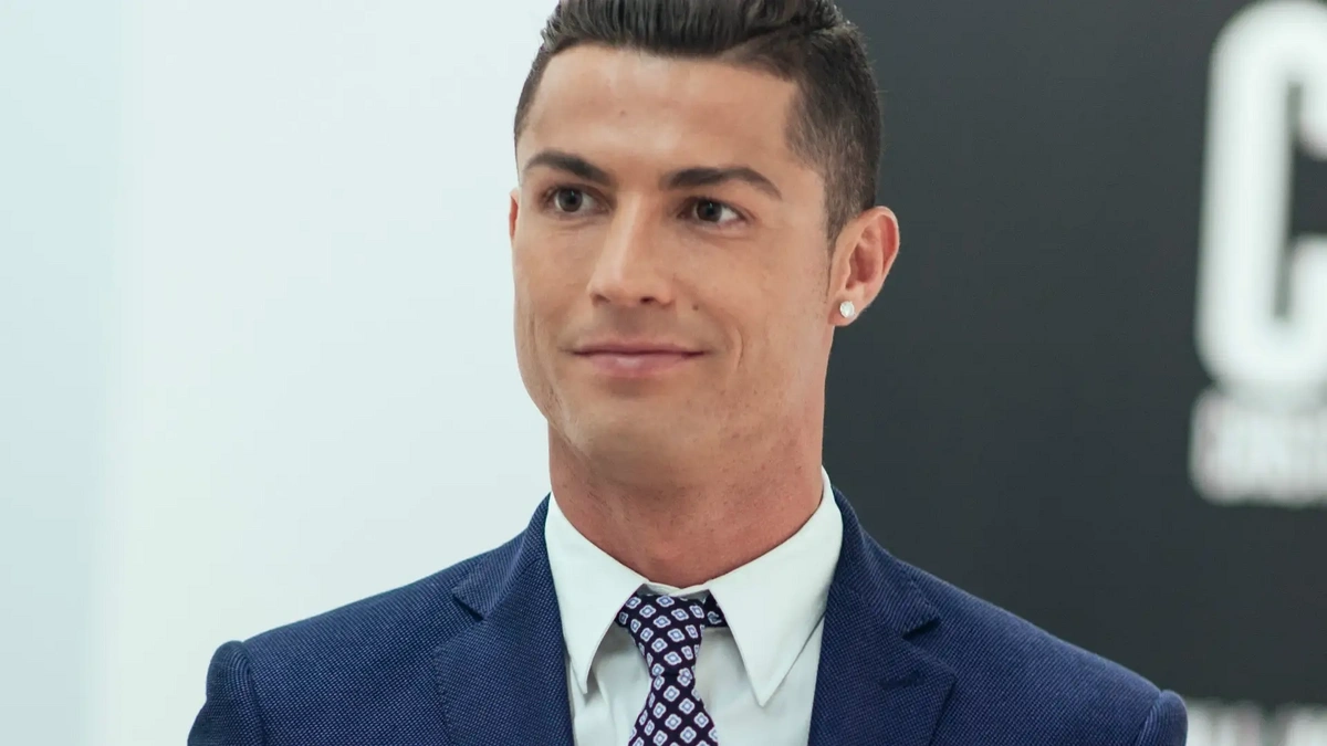 Ronaldo'nun eski evi satışa çıkarıldı