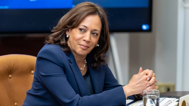 Kamala Harris səhhəti ilə bağlı hesabat yayıb