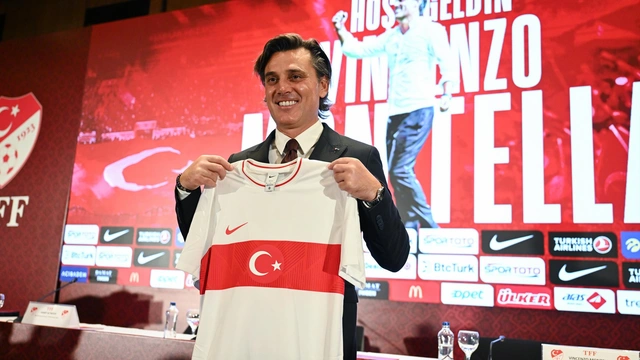 Montella adını Türkiyə milli komandasının tarixinə yazıdırıb