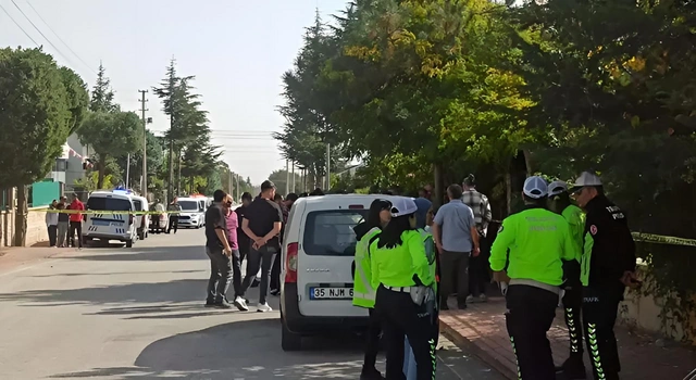 Konya'da polis sırtından bıçaklandı