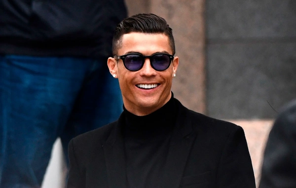 Ronaldo'nun hayali gerçek oldu: Kendi saat koleksiyonunu tanıttı