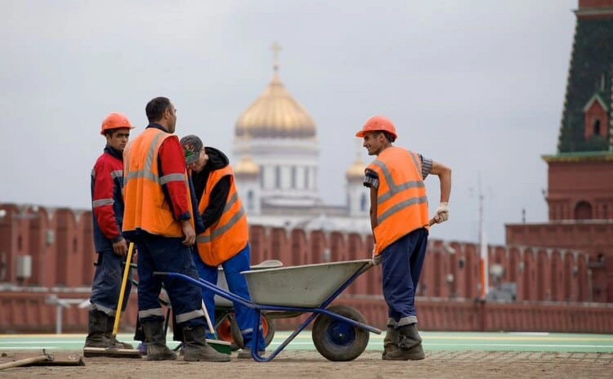 Патент на работу для мигрантов в России может уйти в прошлое