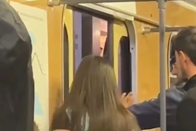 Bakı metrosunda yaranan problemlə bağlı RƏSMİ AÇIQLAMA