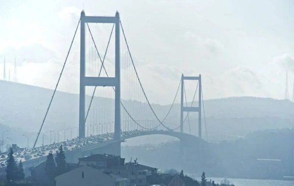 İstanbul Boğazı'nda gemi trafiği yeniden başladı