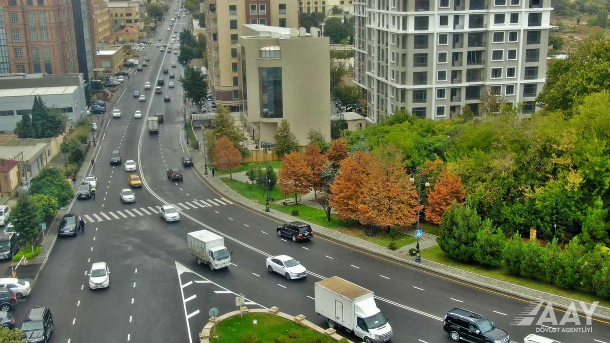 Yasamal rayonunda təmir edilən yol sürücülərin istifadəsinə verildi