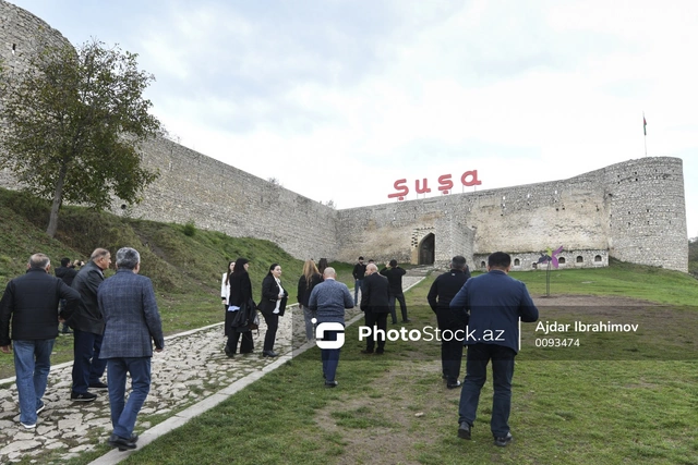 Gürcüstanlı səyyahlar Şuşaya gəliblər