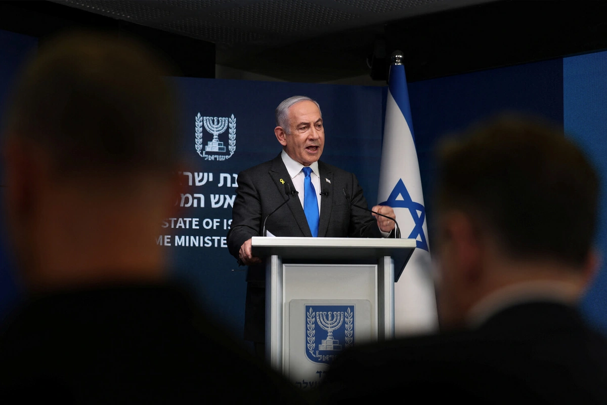 Netanyahu Makronu cahillikdə ittiham etdi